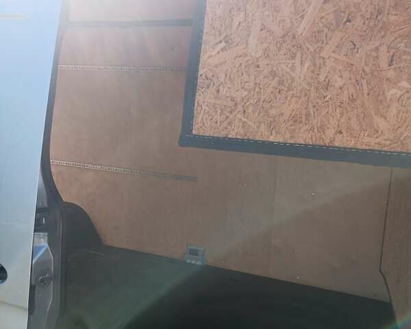 Серый Мерседес Sprinter, объемом двигателя 2.99 л и пробегом 142 тыс. км за 56900 $, фото 12 на Automoto.ua