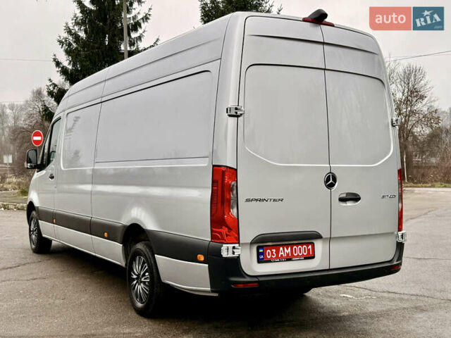 Сірий Мерседес Sprinter, об'ємом двигуна 0 л та пробігом 303 тис. км за 30500 $, фото 10 на Automoto.ua