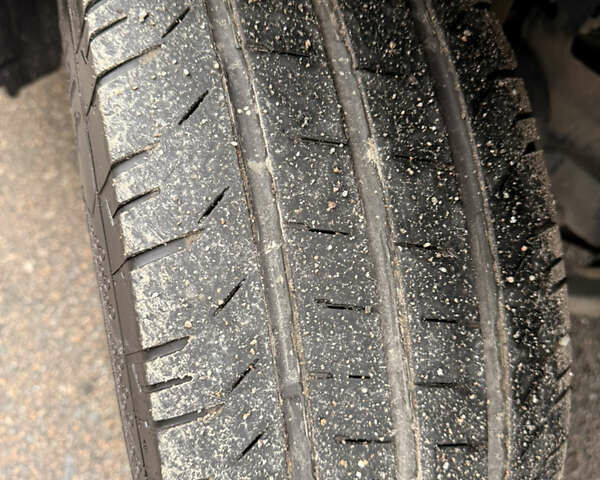 Сірий Мерседес Sprinter, об'ємом двигуна 0 л та пробігом 303 тис. км за 30500 $, фото 30 на Automoto.ua