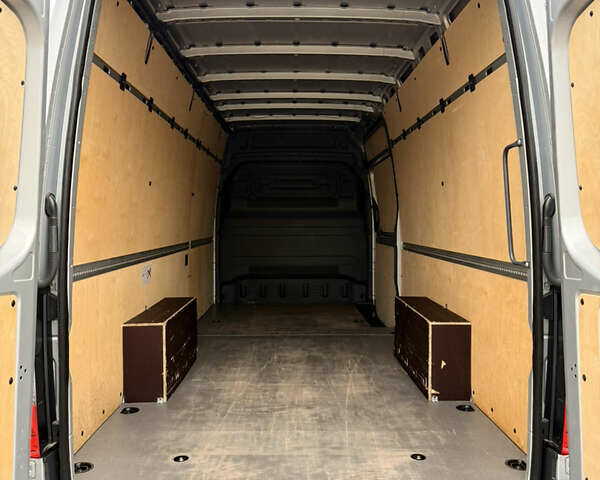 Сірий Мерседес Sprinter, об'ємом двигуна 0 л та пробігом 303 тис. км за 30500 $, фото 32 на Automoto.ua