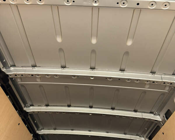 Сірий Мерседес Sprinter, об'ємом двигуна 0 л та пробігом 303 тис. км за 30500 $, фото 38 на Automoto.ua