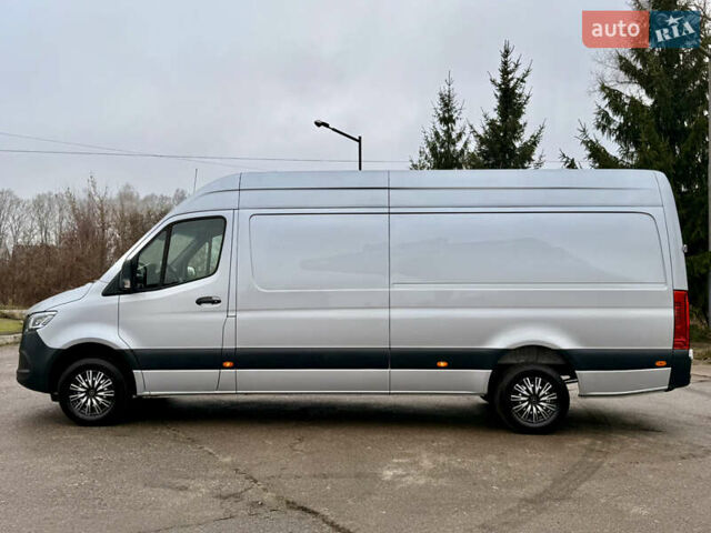 Сірий Мерседес Sprinter, об'ємом двигуна 0 л та пробігом 303 тис. км за 30500 $, фото 8 на Automoto.ua