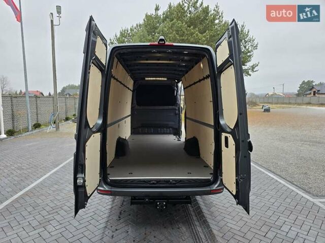 Сірий Мерседес Sprinter, об'ємом двигуна 3 л та пробігом 1 тис. км за 121601 $, фото 9 на Automoto.ua