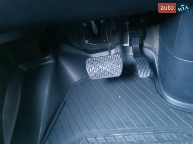 Серый Мерседес Sprinter, объемом двигателя 2.99 л и пробегом 142 тыс. км за 56900 $, фото 27 на Automoto.ua