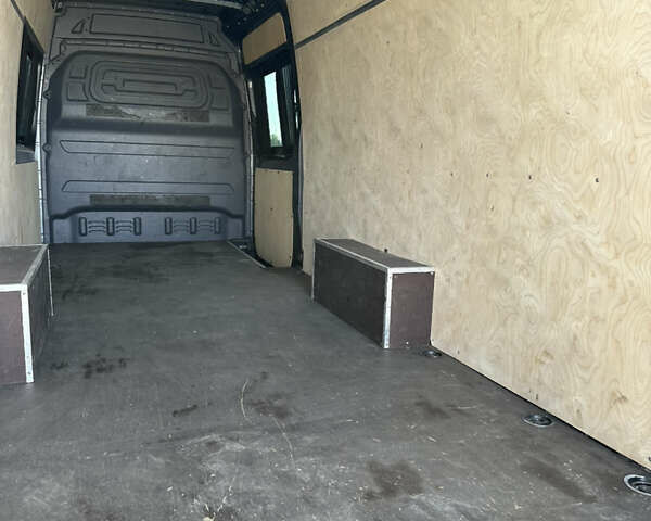 Серый Мерседес Sprinter, объемом двигателя 2.99 л и пробегом 314 тыс. км за 62700 $, фото 34 на Automoto.ua