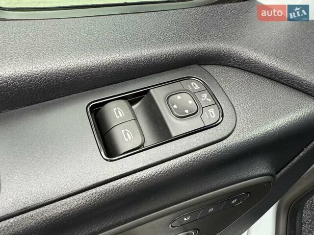 Серый Мерседес Sprinter, объемом двигателя 2.99 л и пробегом 79 тыс. км за 39900 $, фото 20 на Automoto.ua