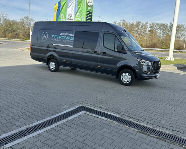 Серый Мерседес Sprinter, объемом двигателя 2.99 л и пробегом 314 тыс. км за 62700 $, фото 22 на Automoto.ua