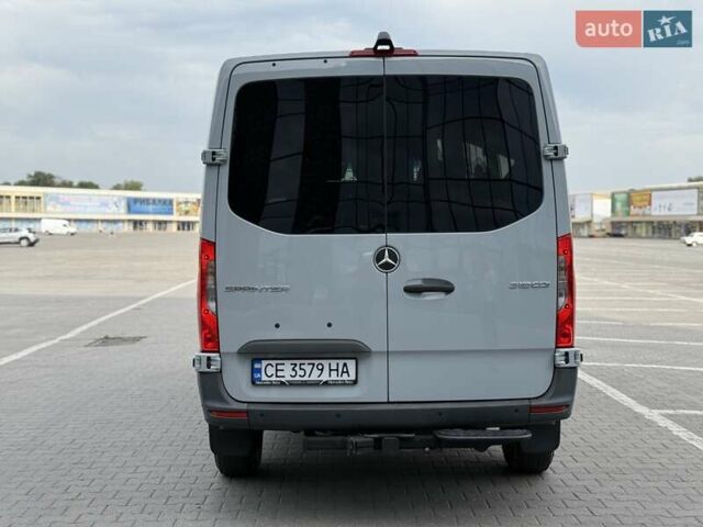 Серый Мерседес Sprinter, объемом двигателя 2.99 л и пробегом 79 тыс. км за 39900 $, фото 12 на Automoto.ua