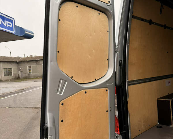 Сірий Мерседес Sprinter, об'ємом двигуна 0 л та пробігом 303 тис. км за 30500 $, фото 33 на Automoto.ua