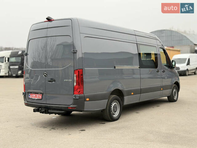 Серый Мерседес Sprinter, объемом двигателя 3 л и пробегом 193 тыс. км за 45000 $, фото 5 на Automoto.ua