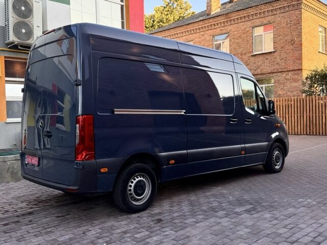 Серый Мерседес Sprinter, объемом двигателя 0 л и пробегом 60 тыс. км за 16999 $, фото 1 на Automoto.ua