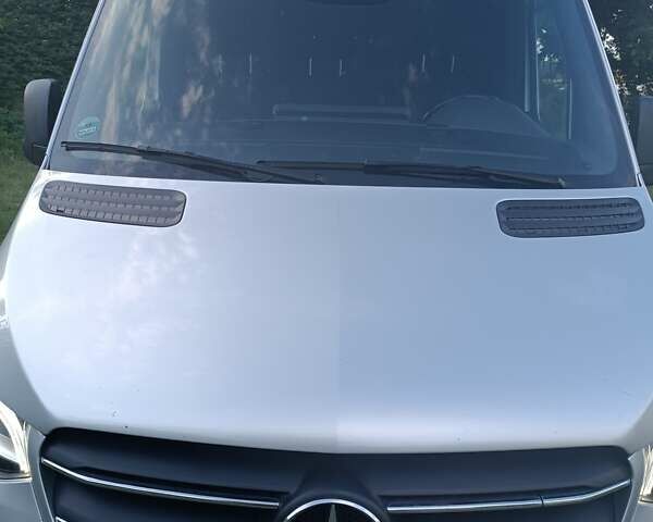 Серый Мерседес Sprinter, объемом двигателя 2.99 л и пробегом 142 тыс. км за 56900 $, фото 28 на Automoto.ua