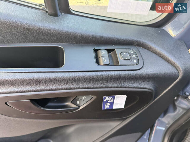 Серый Мерседес Sprinter, объемом двигателя 2.2 л и пробегом 88 тыс. км за 22999 $, фото 23 на Automoto.ua