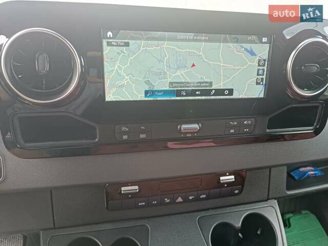 Серый Мерседес Sprinter, объемом двигателя 2.99 л и пробегом 142 тыс. км за 56900 $, фото 18 на Automoto.ua