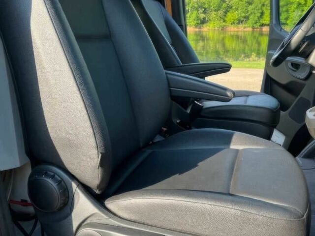 Сірий Мерседес Sprinter, об'ємом двигуна 3 л та пробігом 27 тис. км за 43300 $, фото 9 на Automoto.ua
