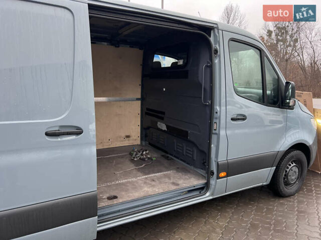 Сірий Мерседес Sprinter, об'ємом двигуна 2 л та пробігом 270 тис. км за 24990 $, фото 26 на Automoto.ua
