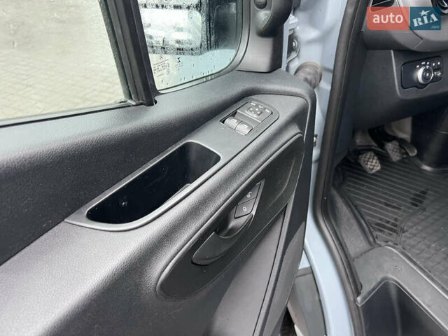 Сірий Мерседес Sprinter, об'ємом двигуна 2 л та пробігом 270 тис. км за 24990 $, фото 10 на Automoto.ua