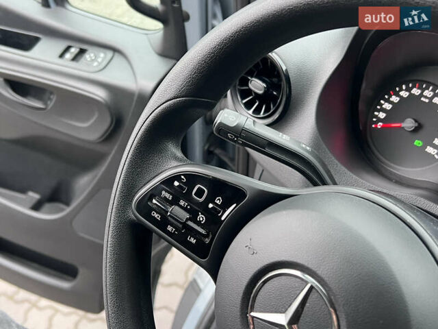 Сірий Мерседес Sprinter, об'ємом двигуна 2 л та пробігом 270 тис. км за 24990 $, фото 16 на Automoto.ua