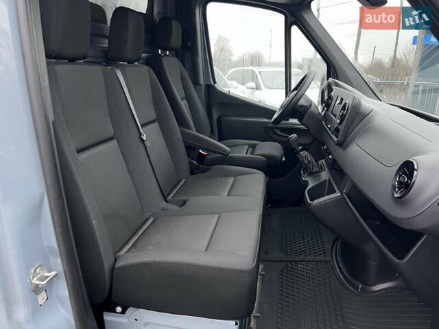 Сірий Мерседес Sprinter, об'ємом двигуна 2 л та пробігом 270 тис. км за 24990 $, фото 23 на Automoto.ua