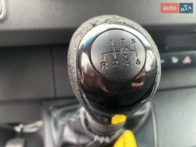 Серый Мерседес Sprinter, объемом двигателя 2.08 л и пробегом 95 тыс. км за 32899 $, фото 36 на Automoto.ua