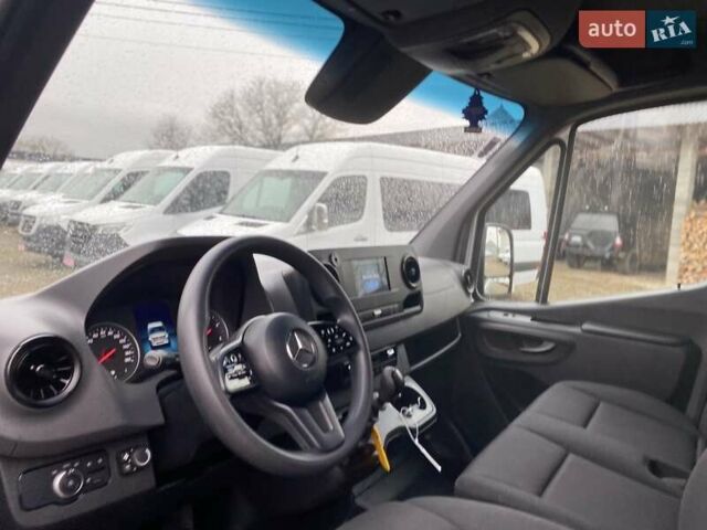 Серый Мерседес Sprinter, объемом двигателя 2.08 л и пробегом 95 тыс. км за 32899 $, фото 23 на Automoto.ua