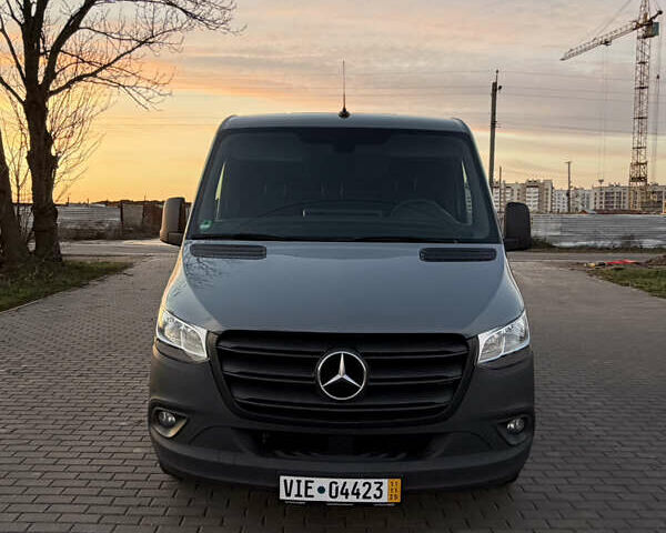 Сірий Мерседес Sprinter, об'ємом двигуна 0 л та пробігом 241 тис. км за 25900 $, фото 13 на Automoto.ua