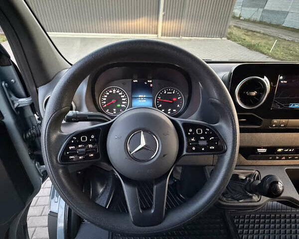 Сірий Мерседес Sprinter, об'ємом двигуна 0 л та пробігом 241 тис. км за 25900 $, фото 24 на Automoto.ua