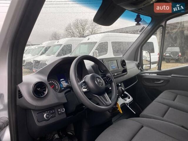 Сірий Мерседес Sprinter, об'ємом двигуна 2.08 л та пробігом 95 тис. км за 32899 $, фото 22 на Automoto.ua