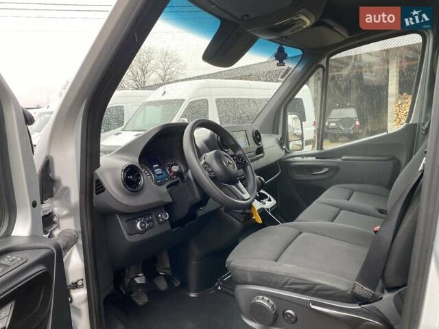 Серый Мерседес Sprinter, объемом двигателя 2.08 л и пробегом 95 тыс. км за 32899 $, фото 19 на Automoto.ua