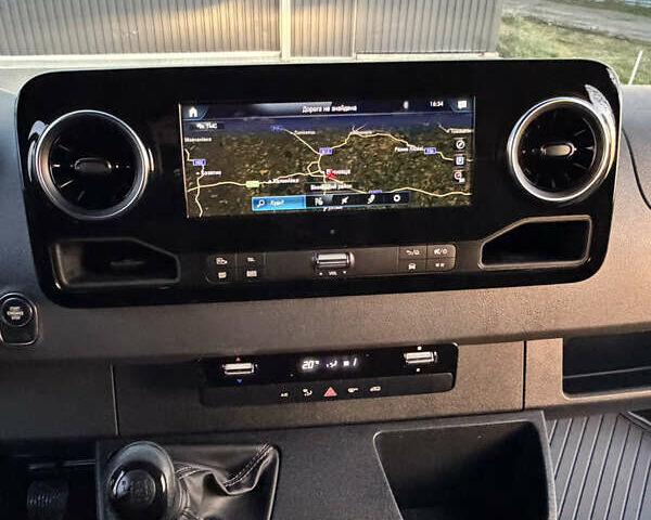 Сірий Мерседес Sprinter, об'ємом двигуна 0 л та пробігом 241 тис. км за 25900 $, фото 36 на Automoto.ua