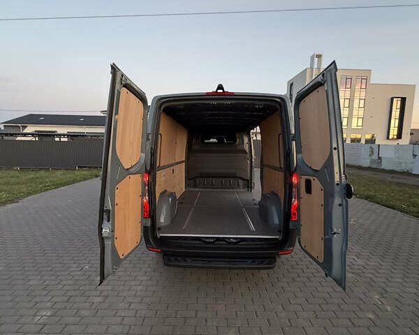 Сірий Мерседес Sprinter, об'ємом двигуна 0 л та пробігом 241 тис. км за 25900 $, фото 45 на Automoto.ua