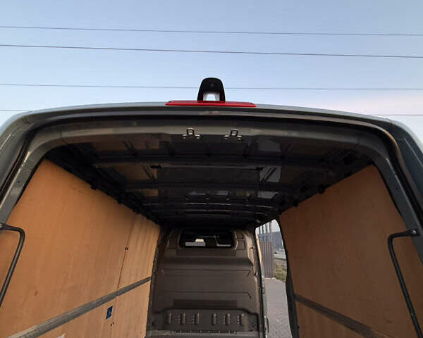 Сірий Мерседес Sprinter, об'ємом двигуна 0 л та пробігом 241 тис. км за 25900 $, фото 51 на Automoto.ua