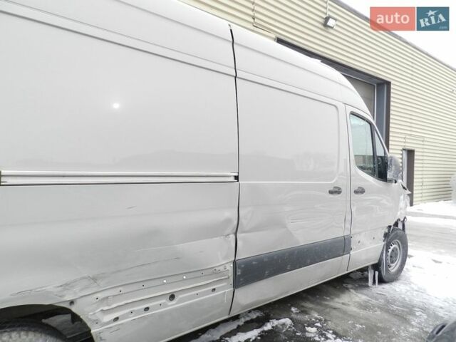 Сірий Мерседес Sprinter, об'ємом двигуна 1.95 л та пробігом 9 тис. км за 25000 $, фото 13 на Automoto.ua
