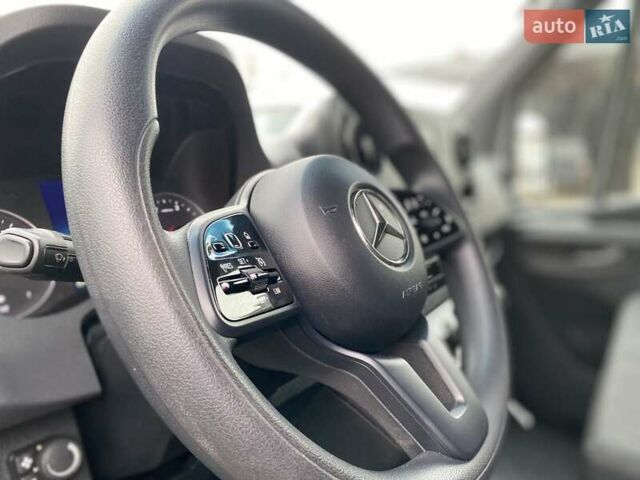 Сірий Мерседес Sprinter, об'ємом двигуна 2.08 л та пробігом 95 тис. км за 32899 $, фото 29 на Automoto.ua