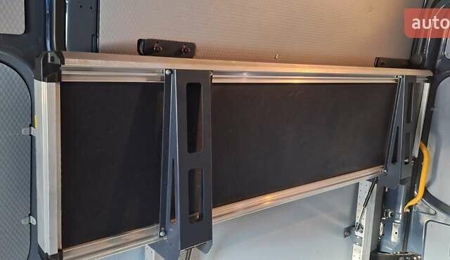 Сірий Мерседес Sprinter, об'ємом двигуна 2 л та пробігом 17 тис. км за 27000 $, фото 13 на Automoto.ua