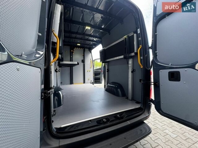 Сірий Мерседес Sprinter, об'ємом двигуна 1.99 л та пробігом 77 тис. км за 39700 $, фото 16 на Automoto.ua