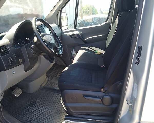 Сірий Мерседес Sprinter, об'ємом двигуна 2.99 л та пробігом 750 тис. км за 30000 $, фото 2 на Automoto.ua