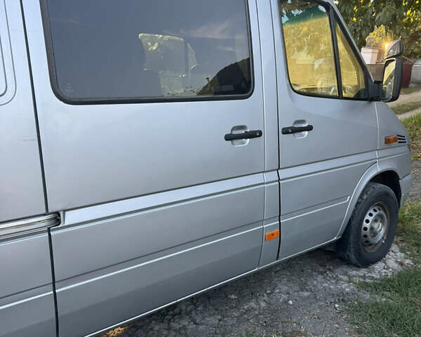 Сірий Мерседес Sprinter, об'ємом двигуна 2.69 л та пробігом 380 тис. км за 11500 $, фото 14 на Automoto.ua