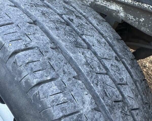 Сірий Мерседес Sprinter, об'ємом двигуна 2.69 л та пробігом 380 тис. км за 11500 $, фото 12 на Automoto.ua