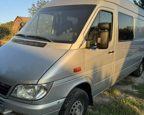 Сірий Мерседес Sprinter, об'ємом двигуна 2.69 л та пробігом 380 тис. км за 11500 $, фото 11 на Automoto.ua