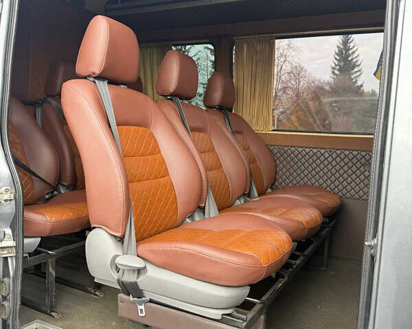 Сірий Мерседес Sprinter, об'ємом двигуна 2.69 л та пробігом 293 тис. км за 11500 $, фото 15 на Automoto.ua