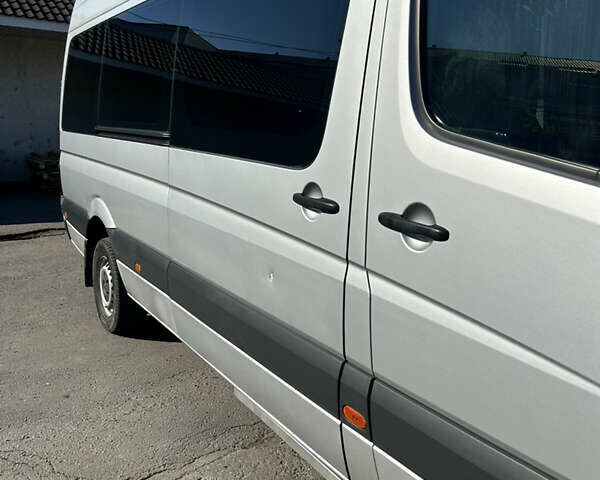 Сірий Мерседес Sprinter, об'ємом двигуна 2.1 л та пробігом 470 тис. км за 15500 $, фото 1 на Automoto.ua