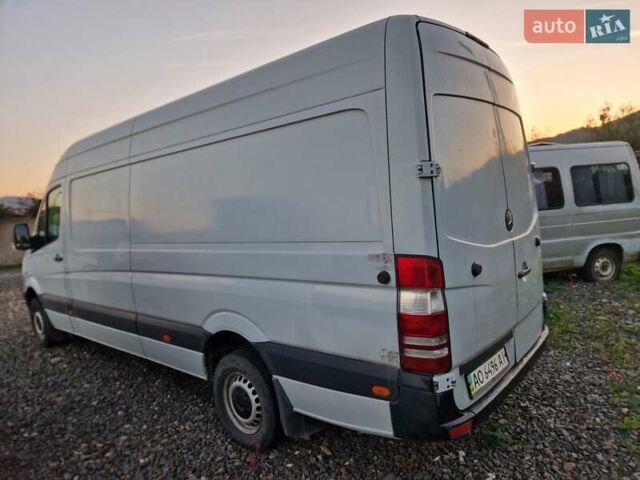 Серый Мерседес Sprinter, объемом двигателя 2.99 л и пробегом 377 тыс. км за 13999 $, фото 1 на Automoto.ua