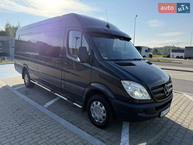 Серый Мерседес Sprinter, объемом двигателя 3 л и пробегом 450 тыс. км за 28999 $, фото 9 на Automoto.ua