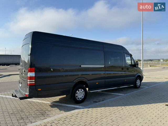 Серый Мерседес Sprinter, объемом двигателя 3 л и пробегом 450 тыс. км за 28999 $, фото 7 на Automoto.ua
