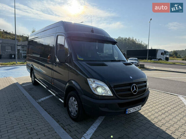 Серый Мерседес Sprinter, объемом двигателя 3 л и пробегом 450 тыс. км за 28999 $, фото 10 на Automoto.ua