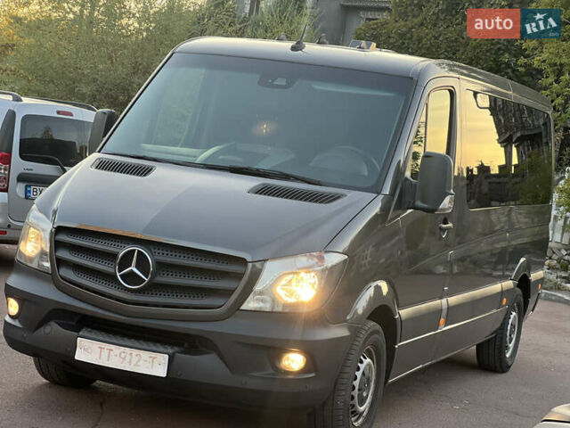 Серый Мерседес Sprinter, объемом двигателя 0 л и пробегом 301 тыс. км за 25000 $, фото 1 на Automoto.ua