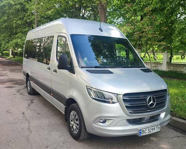Серый Мерседес Sprinter, объемом двигателя 1.95 л и пробегом 160 тыс. км за 44000 $, фото 21 на Automoto.ua