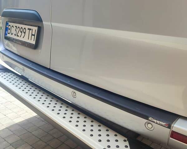 Серый Мерседес Sprinter, объемом двигателя 1.95 л и пробегом 160 тыс. км за 44000 $, фото 27 на Automoto.ua