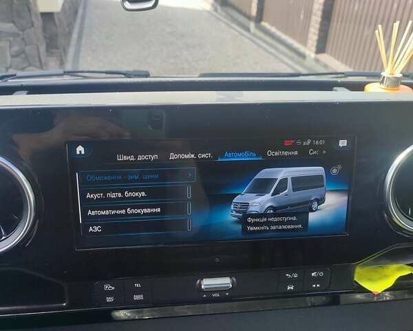 Серый Мерседес Sprinter, объемом двигателя 1.95 л и пробегом 160 тыс. км за 44000 $, фото 25 на Automoto.ua